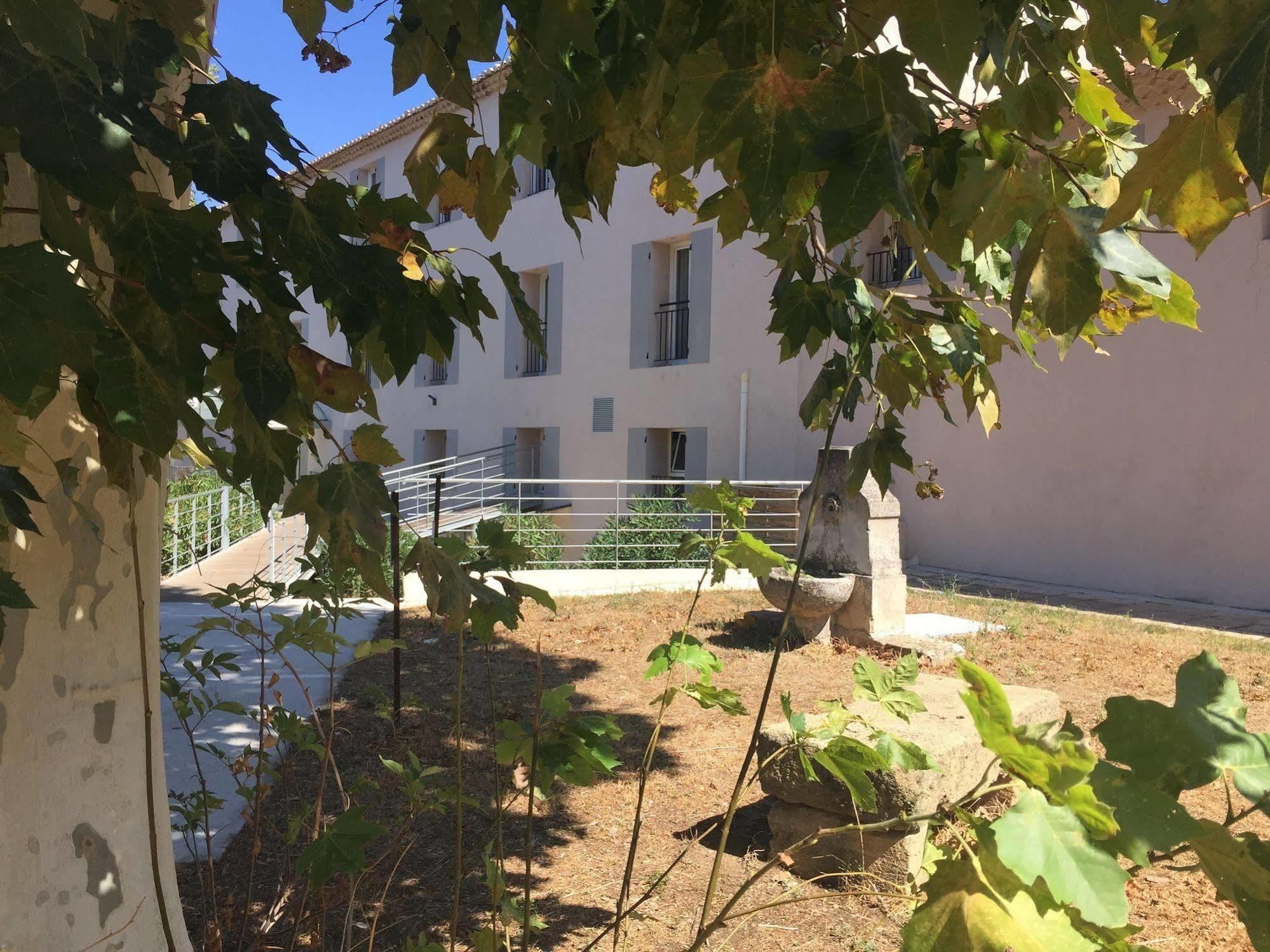 Brit Hotel Du Moulin De La Pioline - La Table A Fromages Αιξ-αν-Προβάνς Εξωτερικό φωτογραφία