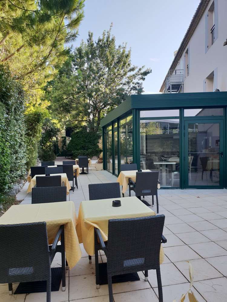 Brit Hotel Du Moulin De La Pioline - La Table A Fromages Αιξ-αν-Προβάνς Εστιατόριο φωτογραφία